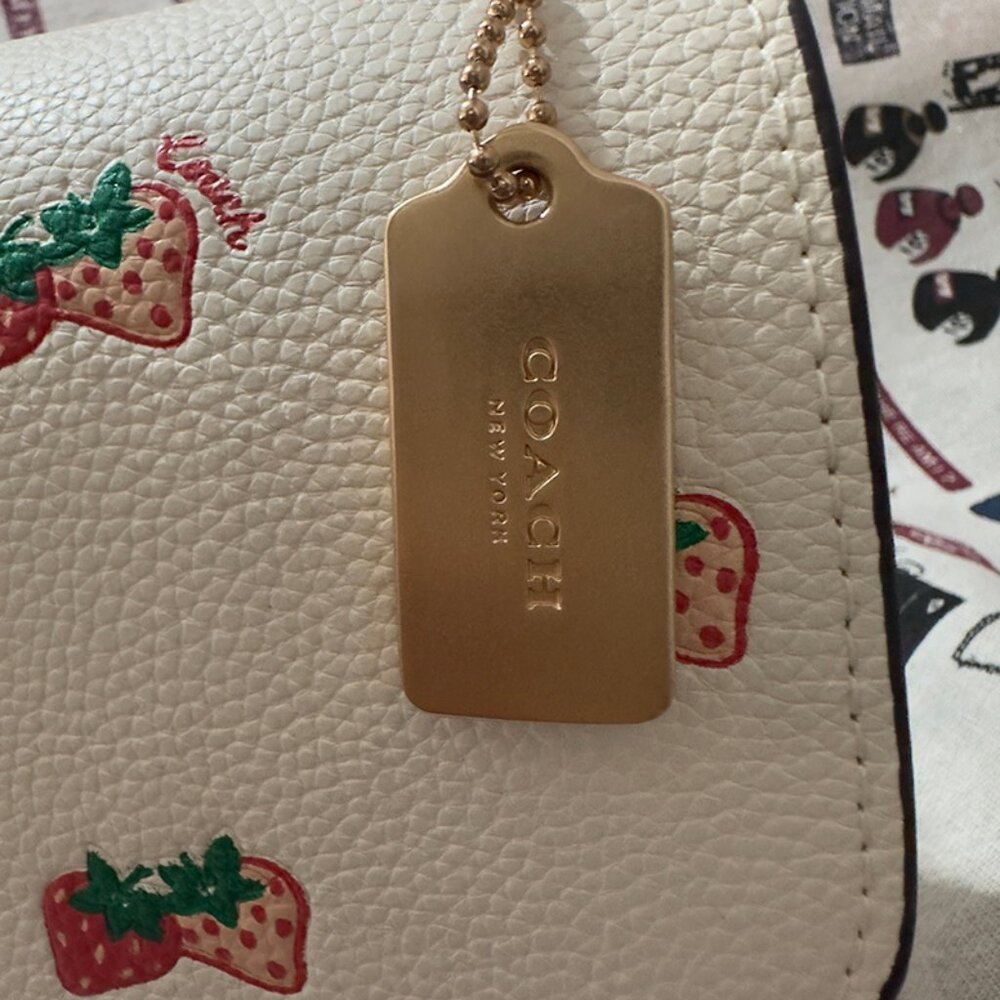 Coach Strawberry Print White Flap Shoulder Bag - Picture 5 of 9